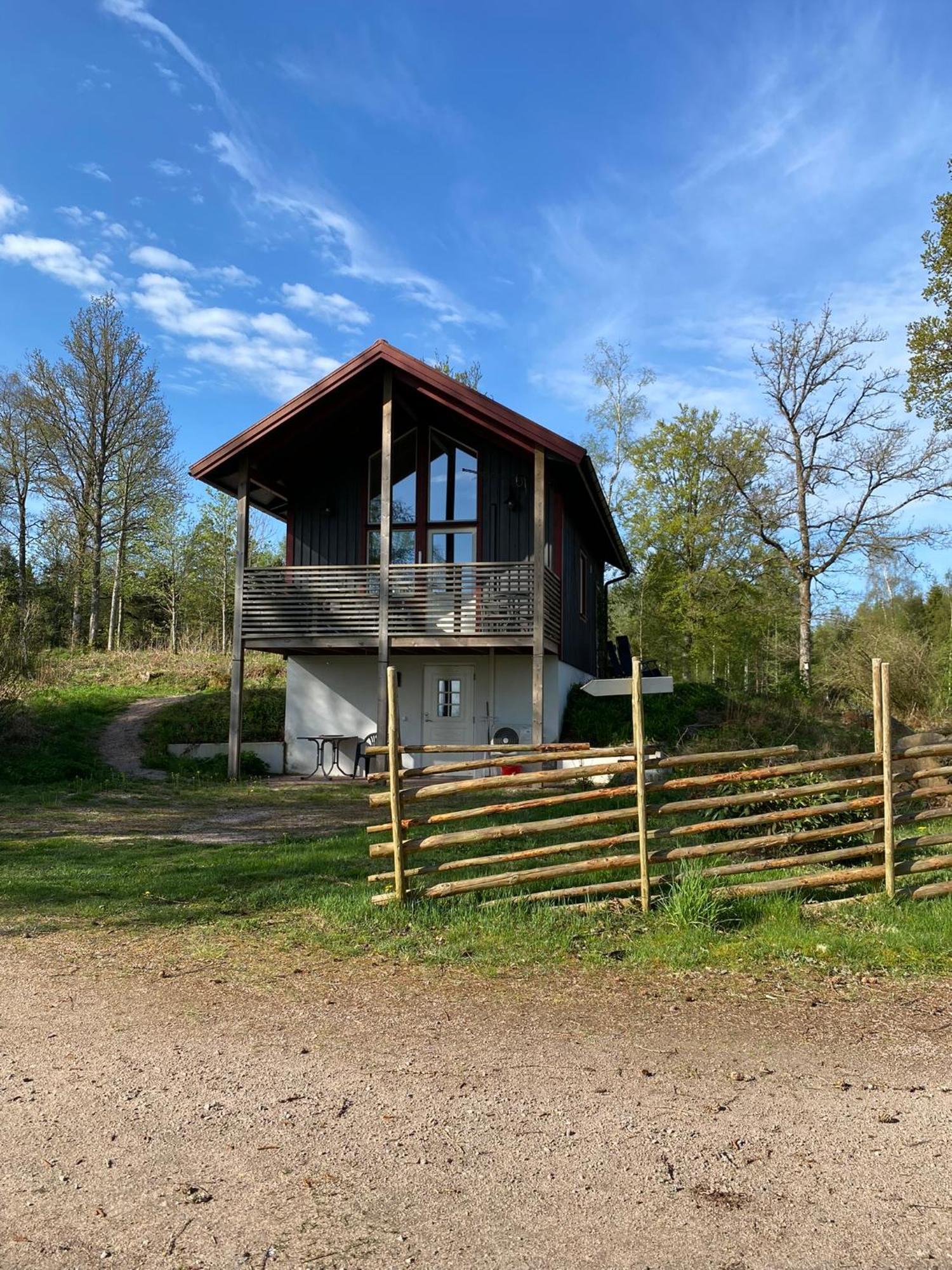 Joarsbo, Stuga 2, Gardsstugan Kalv Exterior photo